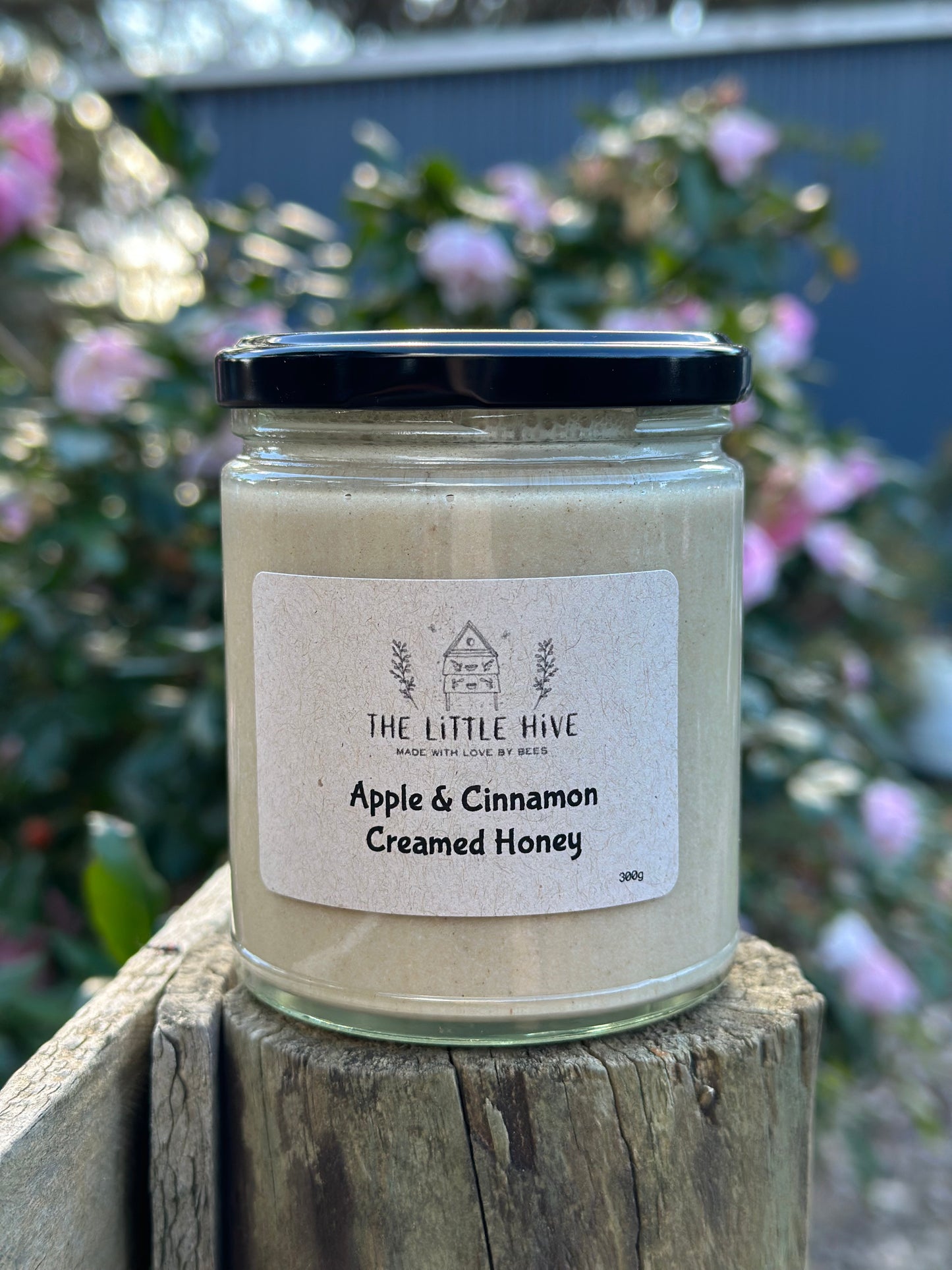 Apple & Cinnamon Creamed Honey