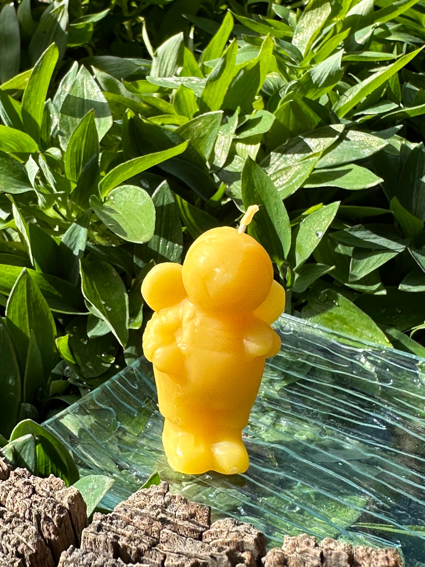 Candle Small Standing Bee